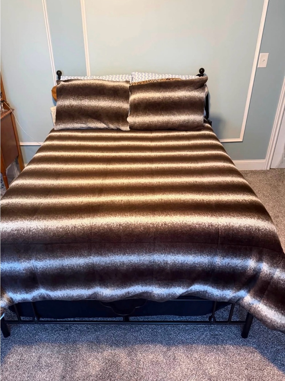 Luxury faux fur Brown Bedding — Bedspread only no shams